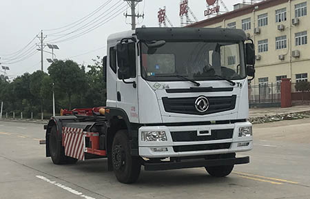 18噸 東風(fēng)T3車(chē)廂可卸式垃圾車(chē)